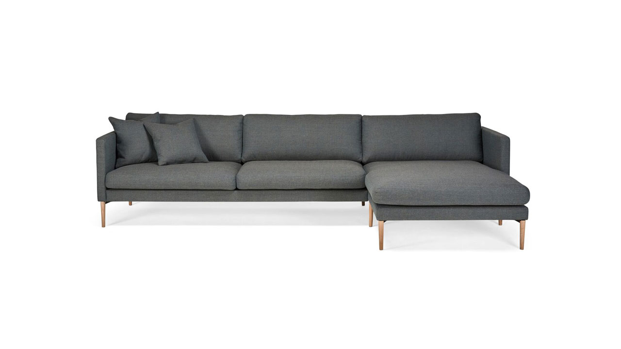 Elegante sofa med sjeselong